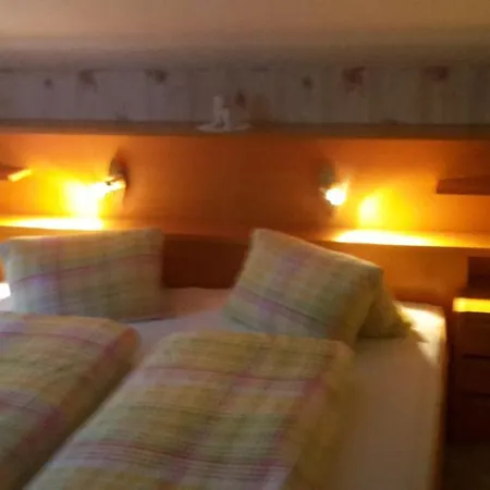 Haus Juliane Апартаменты *